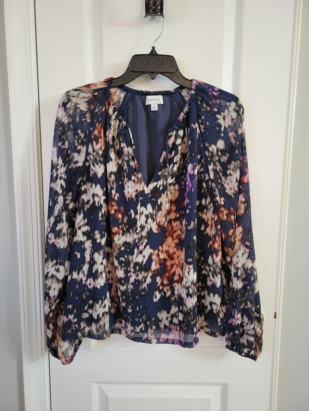 Evereve Blue Abstract Floral Tie Neck Chiffon Long Sleeve Blouse Size Medium